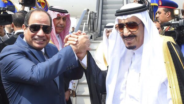 Suudi Arabistan Kralı Selman bin Abdülaziz el Suud - Mısır Cumhurbaşkanı Abdulfettah el Sisi - Sputnik Türkiye