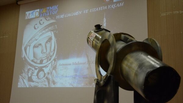 Uzaya giden ilk insan olan kozmonot Yuri Alekseyeviç Gagarin, Batman'da düzenlenen etkinlikte anıldı. - Sputnik Türkiye