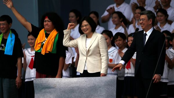 Tayvan'ın ilk kadın lideri Tsai Ing-wen - Sputnik Türkiye