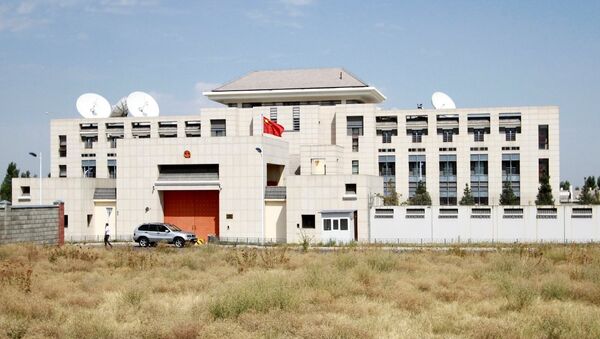 Kırgızistan'ın başkenti Bişkek'teki Çin Büyükelçiliği - Sputnik Türkiye