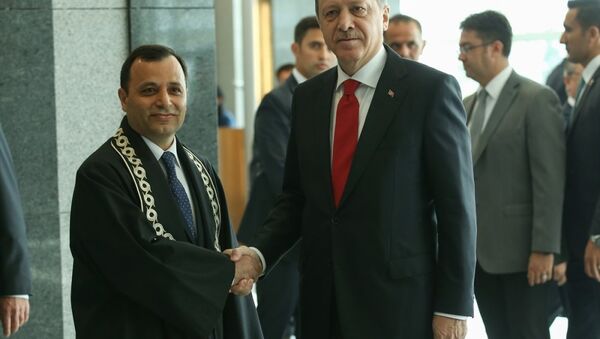 AYM Başkanı Zühtü Arslan-Cumhurbaşkanı Recep Tayyip Erdoğan - Sputnik Türkiye