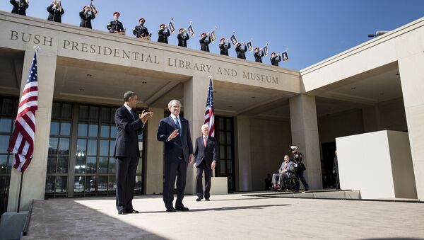 ABD Başkanı Barack Obama- Eski ABD başkanları Bill Clinton- George W. Bush - Sputnik Türkiye
