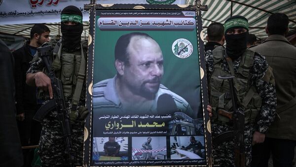 Hamas’ın askeri kanadı İzzeddin el-Kassam Tugayları, kendi mensubu olduğunu duyurduğu, evinin önünde suikasta uğrayan Tunuslu uçak mühendisi Muhammed ez-Zevvari için Gazze'de taziye çadırı kurdu. - Sputnik Türkiye