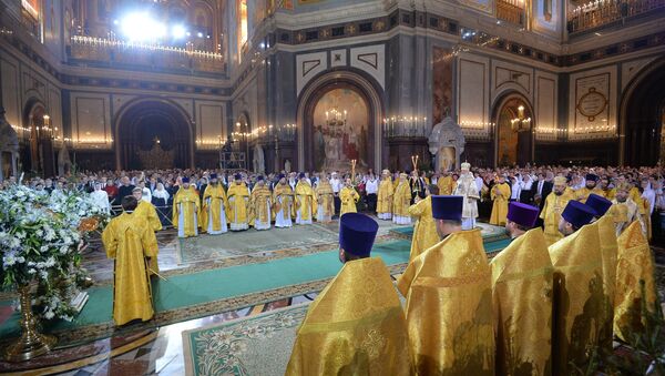 Patriarch Kirill of Moscow and All Russia during a solemn liturgy dedicated to the great feast of Nativity at the Cathedral of Christ the Savior in Moscow - Sputnik Türkiye