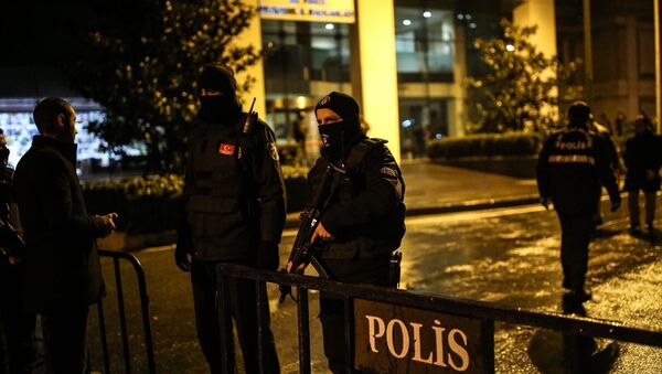 AK Parti İstanbul İl Başkanlığı'na lav silahlı saldırı - Sputnik Türkiye