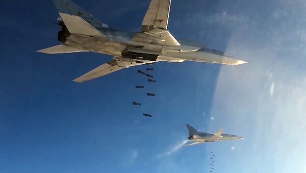 Tu-22 strategic bombers of Russia's Aerospace Defense Forces set to hit ISIS targets in Syria - Sputnik Türkiye