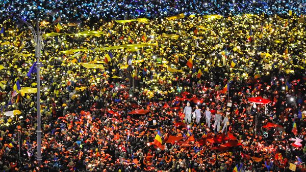 Romanya'da hükümet karşıtı protestolar - Sputnik Türkiye