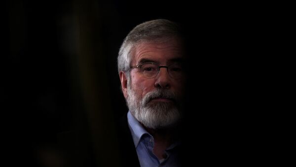 Sinn Fein lideri Gerry Adams - Sputnik Türkiye