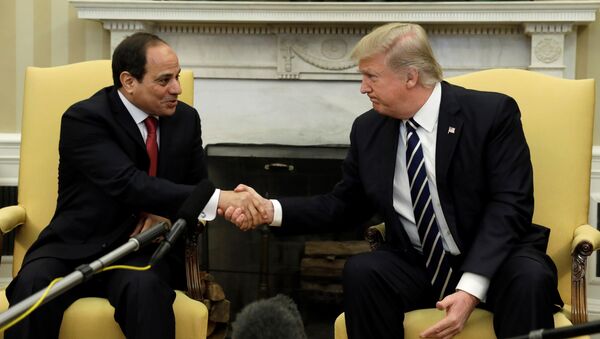 ABD Başkanı Donald Trump ile Mısır Cumhurbaşkanı Abdulfettah el Sisi - Sputnik Türkiye