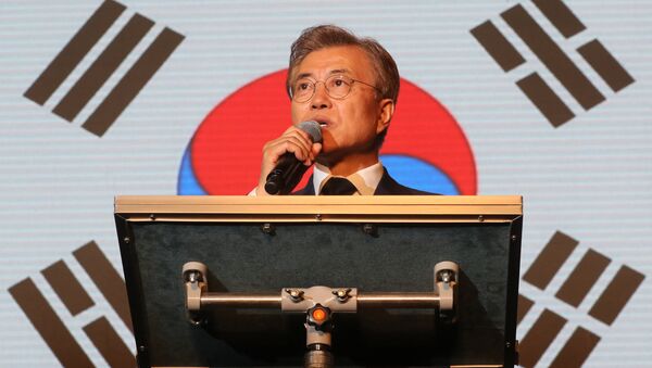 Güney Kore cumhurbaşkanlığı seçimlerini kazanan Moon Jae-In - Sputnik Türkiye