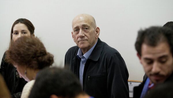 Eski İsrail Başbakanı Ehuz Olmert - Sputnik Türkiye