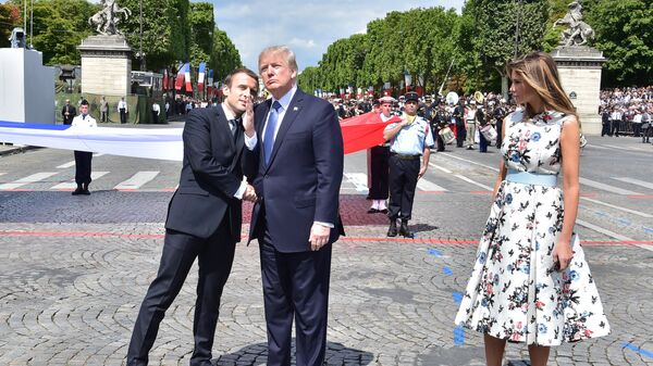 ABD Başkanı Donald Trump, Fransa Cumhurbaşkanı Emmanuel Macron - Sputnik Türkiye