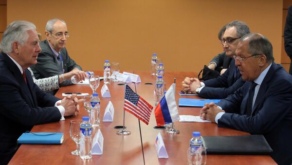 Russian Foreign Minister Sergei Lavrov during a meeting with US Secretary of State Rex Tillerson on the sidelines of the ASEAN in Manila - Sputnik Türkiye