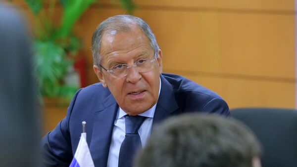 Russian Foreign Minister Sergei Lavrov during a meeting with US Secretary of State Rex Tillerson on the sidelines of the ASEAN in Manila - Sputnik Türkiye