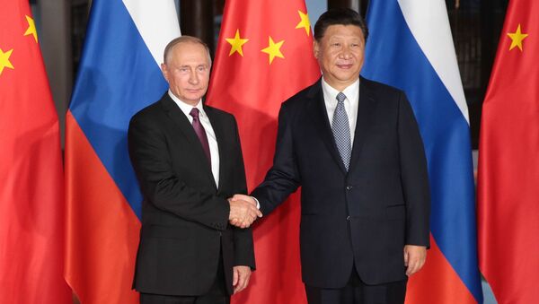 Rusya Devlet Başkanı Vladimir Putin ve Çin Devlet Başkanı Şi Cinping - Sputnik Türkiye