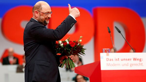 SPD Genel Başkanı Martin Schulz, partisinin kongresinde - Sputnik Türkiye