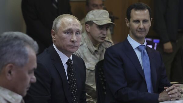 Rusya Devlet Başkanı Vladimir Putin- Suriye Devlet Başkanı Beşar Esad - Sputnik Türkiye