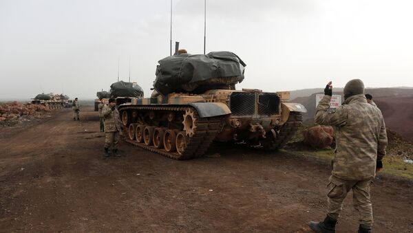 Türkiye-Suriye sınrında Türk tankları - Sputnik Türkiye