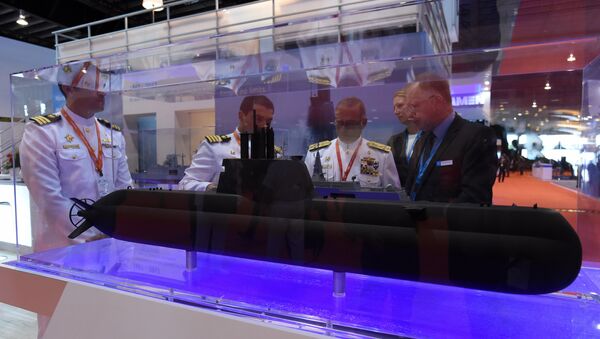 IMDEX fuarında Alman ThyssenKrupp şirketi tarafından üretilen 218SG tipi denizaltının modeli - Sputnik Türkiye