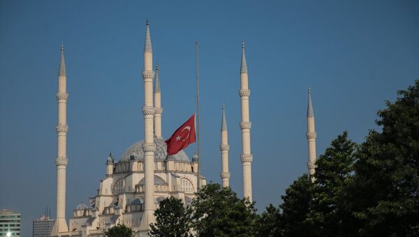 Kudüs için bayraklar yarıya indirildi - Sputnik Türkiye