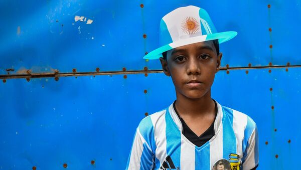 Dünya Kupası'nda Arjantin'i tutan Bangladeşli bir çocuk - Sputnik Türkiye