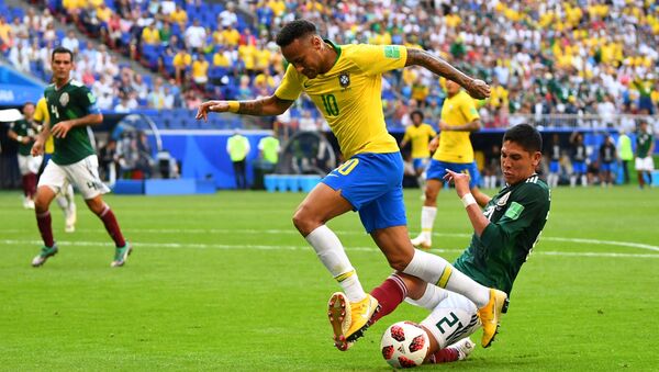 2018 Dünya Kupası, son 16, Brezilya-Meksika, Neymar-Alvarez - Sputnik Türkiye