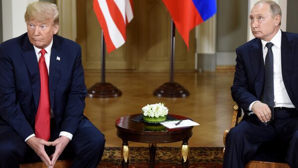 Vladimir Putin ve Donald Trump - Sputnik Türkiye