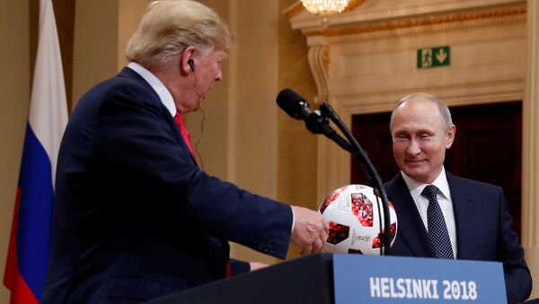 Rusya Devlet Başkanı Putin ve ABD Başkanı Donald Trump ortak basın toplantısı gerçekleştirdi - Sputnik Türkiye