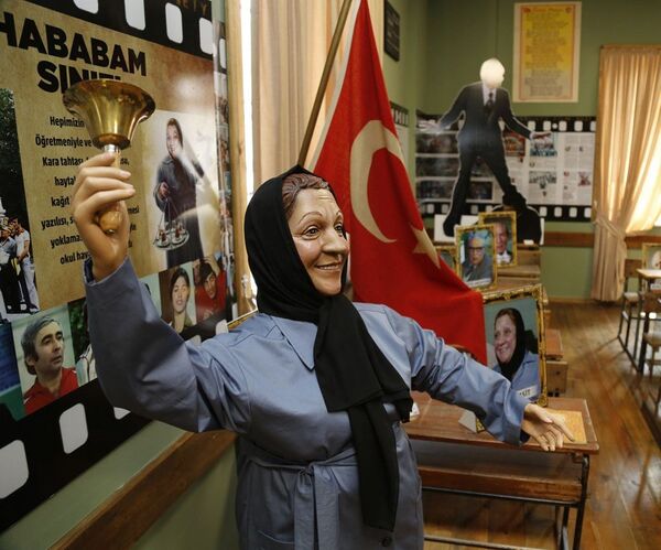 'Hababam Sınıfı' anıları bu müzede canlanıyor - Sputnik Türkiye