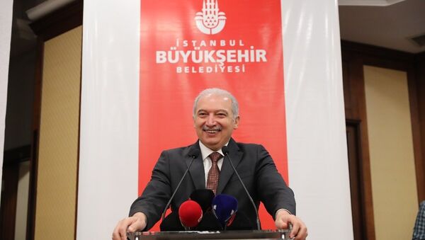 İstanbul Büyükşehir Belediye Başkanı Mevlüt Uysal - Sputnik Türkiye