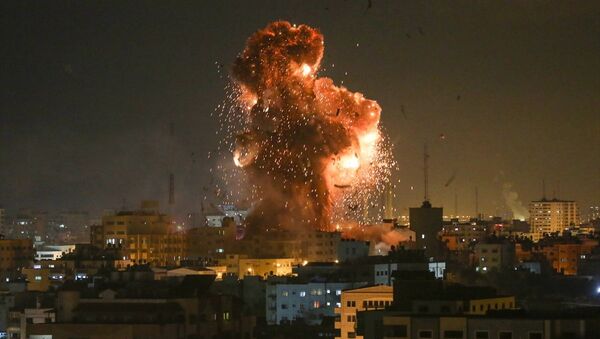 İsrail, Gazze'deki El Aksa televizyonunu vurdu - Sputnik Türkiye