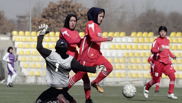 Afganistan'da kadın futbolcuların istismarına ilişkin soruşturma talimatı - Sputnik Türkiye