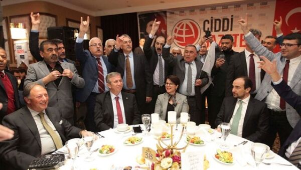 Ülkücü camiadan Mansur Yavaş'a destek açıklaması - Sputnik Türkiye