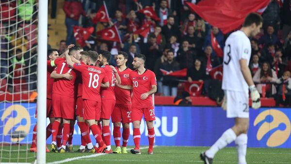 Türkiye A Milli Futbol Takımı, 2020 Avrupa Şampiyonası (EURO 2020) Elemeleri H Grubu ikinci maçında Moldova'yı 4-0 yendi. - Sputnik Türkiye
