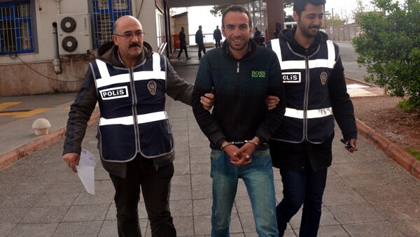 Kahramanmaraş’ta fırından televizyon çaldığı iddiasıyla tutuklanan 33 yaşındaki Mehmet Ö. Hırsızlığa devam. Zevkine çalıyorum dedi. - Sputnik Türkiye