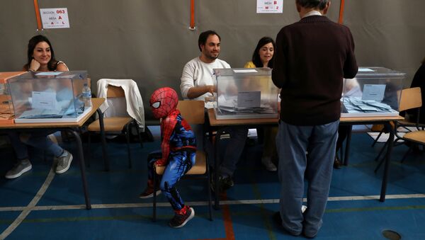 İspanya Avrupa Parlamentosu (AP), yerel belediye ve özerk yönetim parlamentosu seçimleri - Sputnik Türkiye