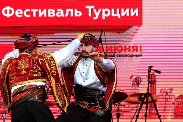 Rusya'da Türkiye Festivali'ne yoğun ilgi - Sputnik Türkiye