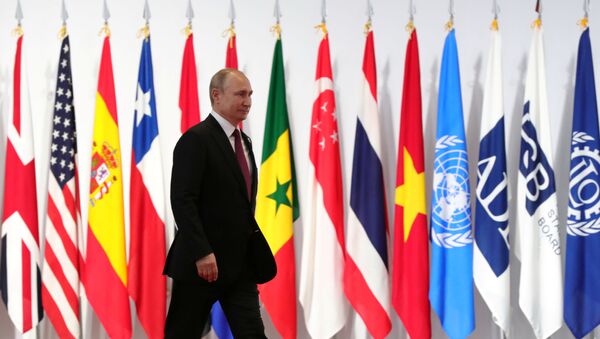 Rusya Devlet Başkanı Vladimir Putin-Japonya Osaka G20 Zirvesi - Sputnik Türkiye