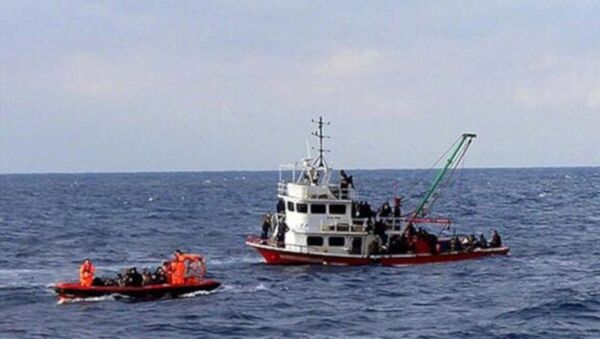 Libya açıklarında İtalyan balıkçı teknesine el konuldu  - Sputnik Türkiye