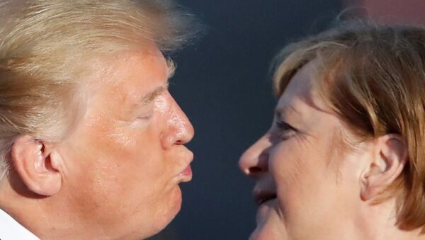 Donald Trump ve Angela Merkel G7 zirvesinde - Sputnik Türkiye