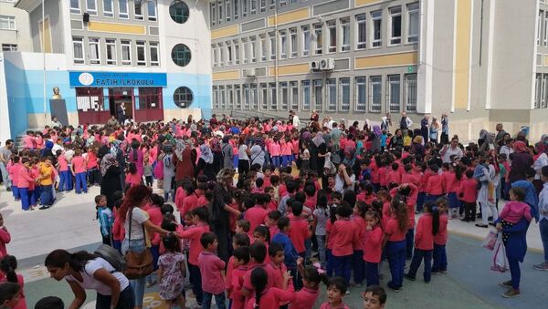 İstanbul'da 29 okulda yarın okullar tatil edildi - Sputnik Türkiye