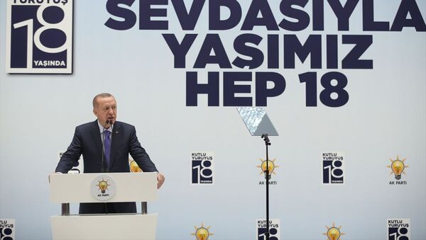 Türkiye Cumhurbaşkanı ve AK Parti Genel Başkanı Recep Tayyip Erdoğan - Sputnik Türkiye