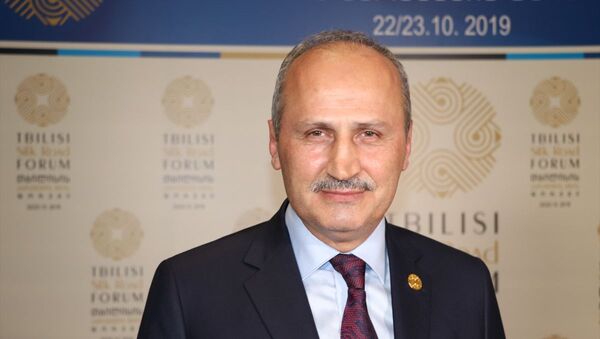 Ulaştırma ve Altyapı Bakanı Cahit Turhan - Sputnik Türkiye