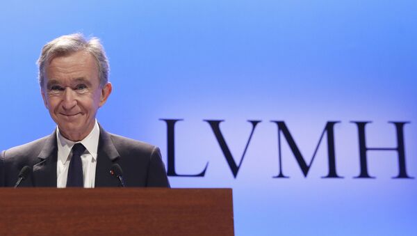 LVMH (Louis Vuitton-Moët Hennessy) grubunun başkanı ve CEO’su Bernard Arnault - Sputnik Türkiye