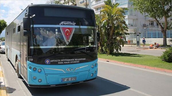 Antalya - Özel Halk Otobüsü - Sputnik Türkiye