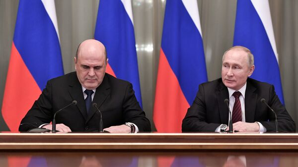 Rusya Devlet Başkanı Vladimir Putin - Rusya Başbakanı Mihail Mişustin - Sputnik Türkiye