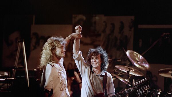 Led Zeppelin-Robert Plant ve Jimmy Page - Sputnik Türkiye