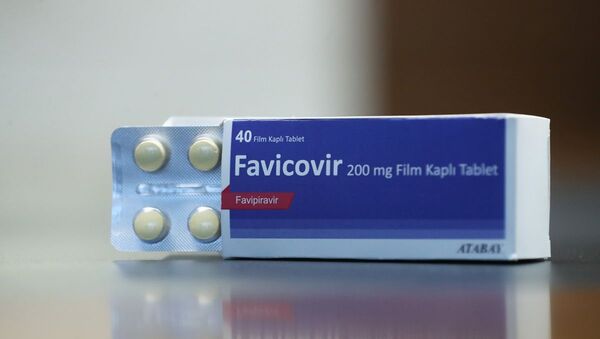 TÜBİTAK Covid-19 Türkiye Platformu çatısı altındaki bilim insanları tarafından geliştirilen Favipiravir isimli ilacın yerli sentezi üretildi. - Sputnik Türkiye