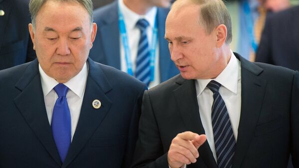Nursultan Nazarbayev-Vladimir Putin - Sputnik Türkiye